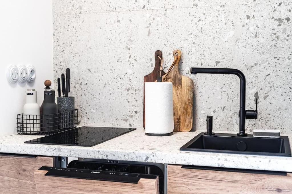Myslbekova 5 Apartment Ostrava Ngoại thất bức ảnh